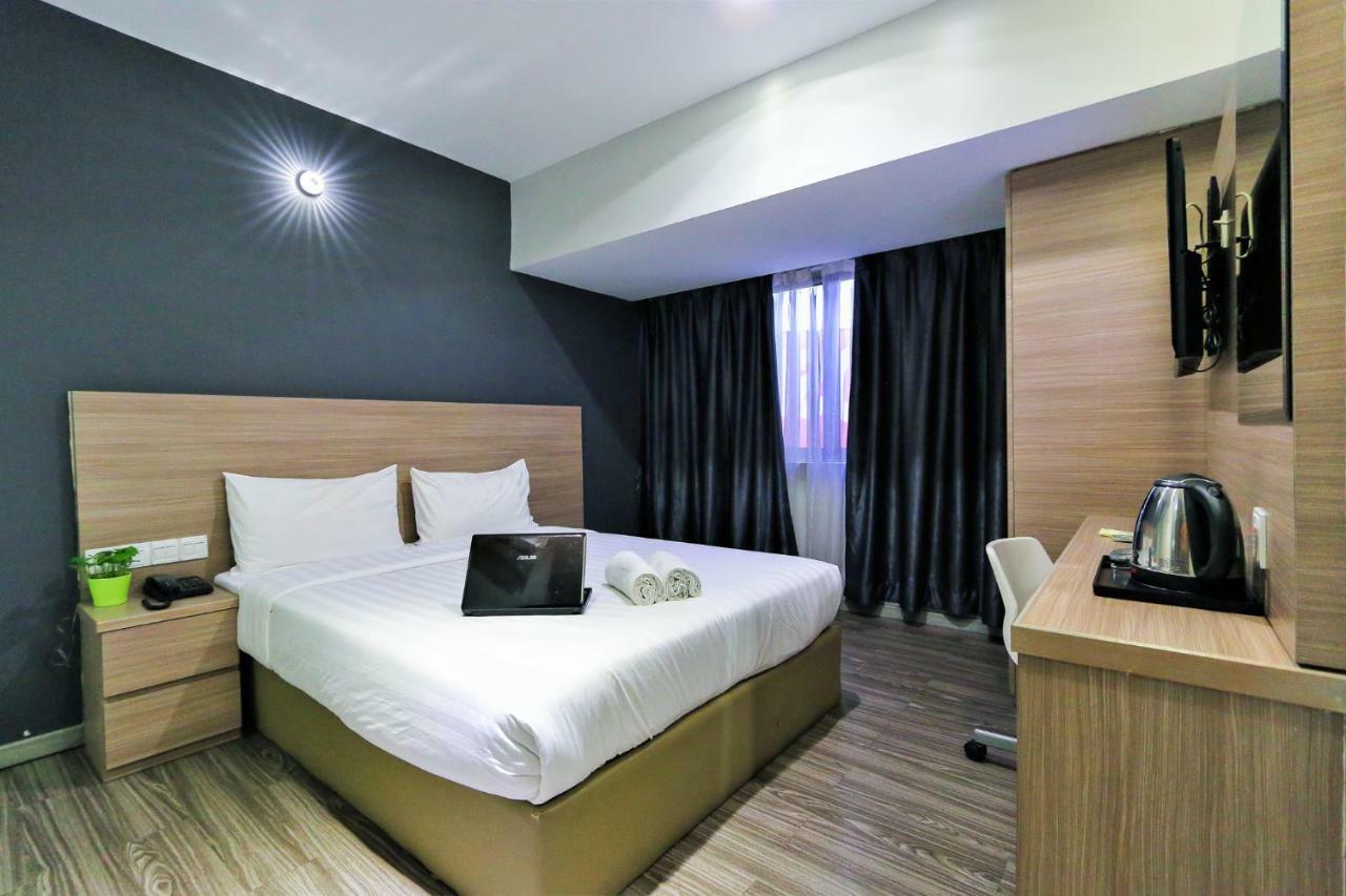 Hotel 99 Ss2 Petaling Jaya Dış mekan fotoğraf